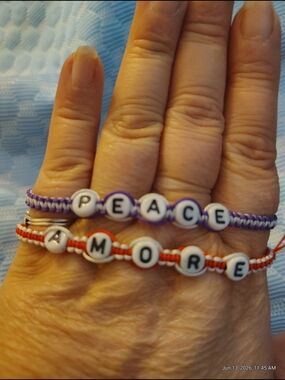 Handmade 'PEACE' and 'AMORE' Beaded Friendship Bracelets - Purple & Red